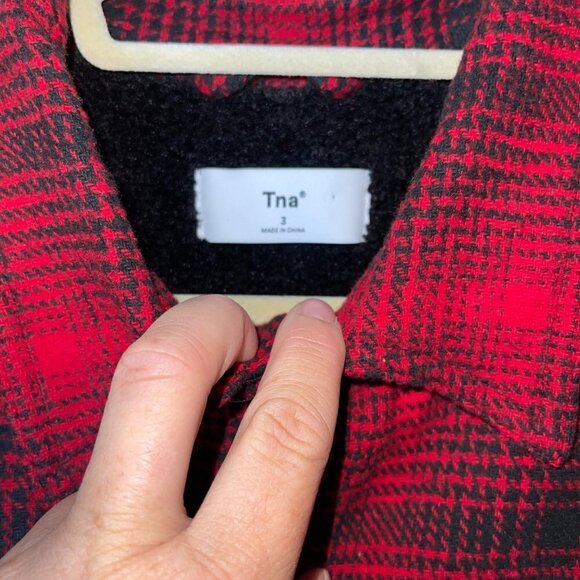 Tna Womens Jacket Size Large Red Prospect Sherpa Shacket Plaid Button Down - Picture 3 of 10